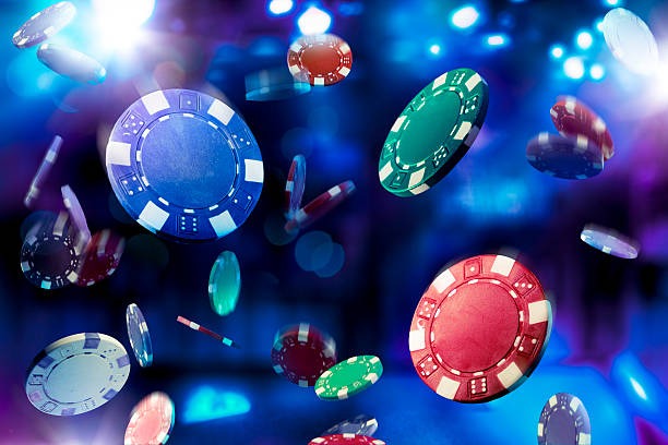 riki mobile app interface showing sportsbook and live dealer sections